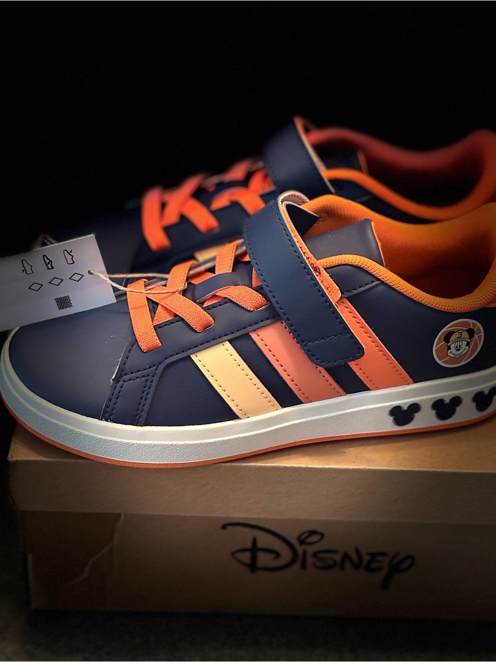 New!!! Disney Mickey Mouse Grand Court Shoes Kid's Shoes 3Y